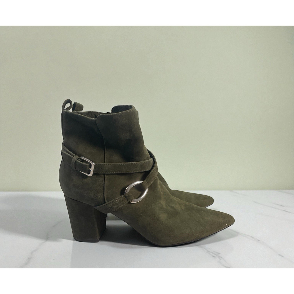 White House Black Market Devon Green Suede Ankle Bootie Side Buckle Chic Sz 9.5